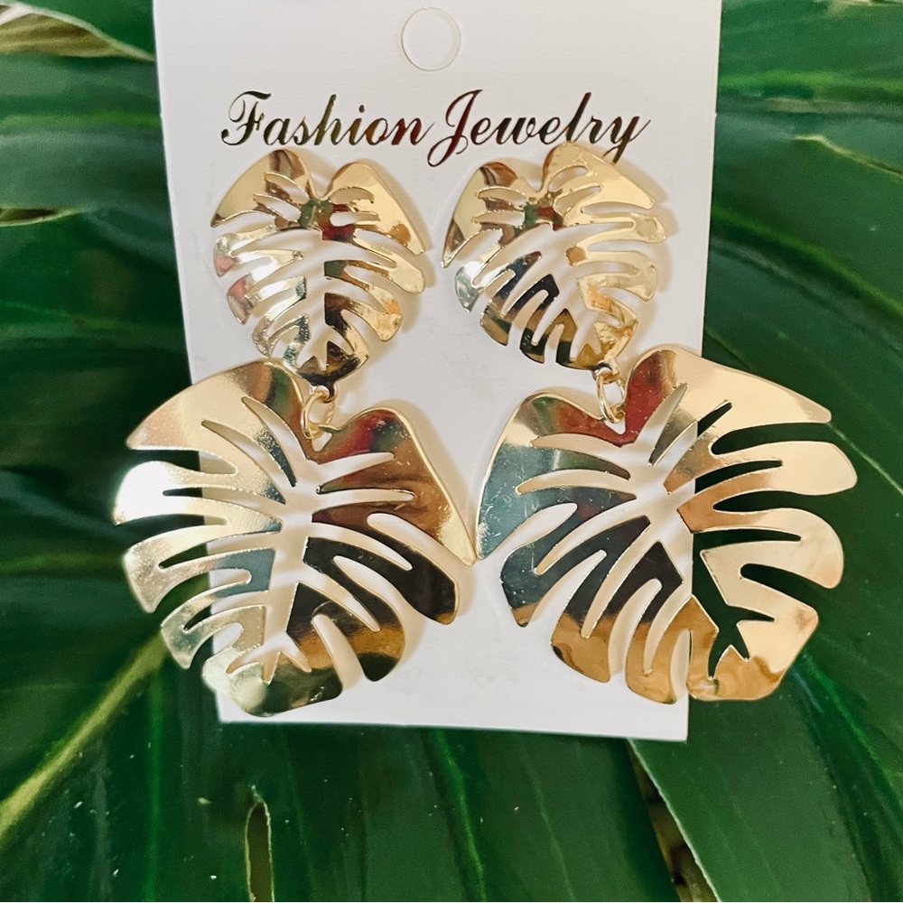 Tropical palm leaf earrings and leaf necklace vacation set in gold & green NWT - Picture 5 of 16